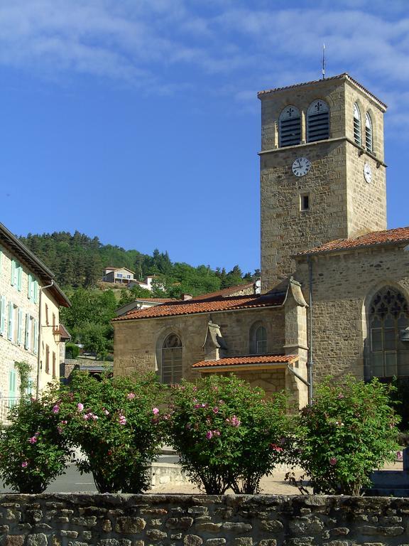 Вилла Cellier De La Fontaine Saint-Georges-en-Couzan Номер фото