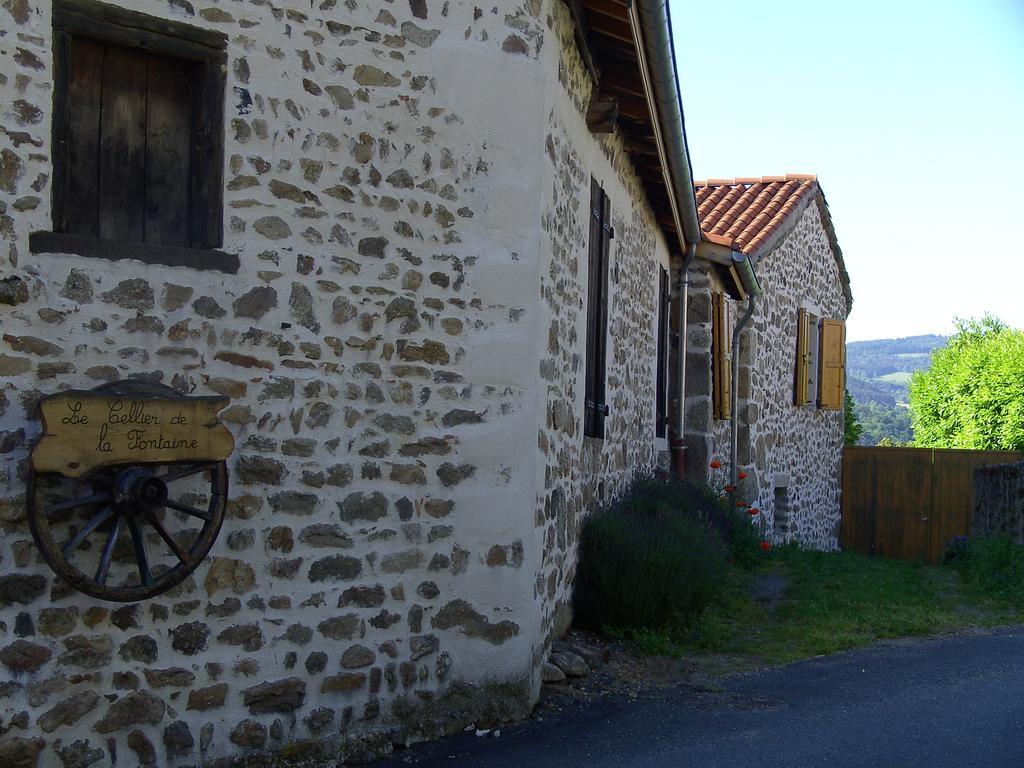 Вилла Cellier De La Fontaine Saint-Georges-en-Couzan Номер фото